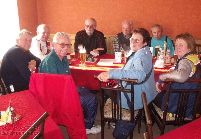 14_Kolovadlo 42_konecne v cili_1.jpg